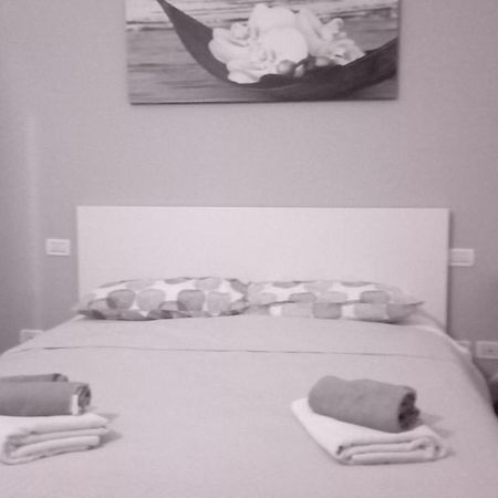 Locami Holiday &Rooms Suite Cattedrale ปาแลร์โม ภายนอก รูปภาพ